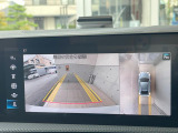 ●バックカメラ:不安な駐車もこれで安心!レーンアシスト付きなので狭い箇所での駐車もラクラクです!