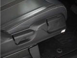 ◆シートハイトアジャスター◆運転席を上下に高さ調節ができます!運転ポジションを体格に合わせてシート調整できます。