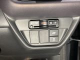 ETC2.0車載器を搭載しています。通行料金はもちろん、渋滞回避支援や安全運転支援などのサービスが受けられます。さらに今後さまざまなサービスが導入される予定です。
