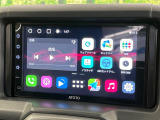 【ディスプレイオーディオ】お手持ちのスマートフォンとの連携で、ナビや音楽再生など各種アプリを使用可能。スマホに近い感覚でお使いいただけます♪