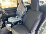 大事な人を乗せることが多い助手席です!安全運転を心がけましょう。