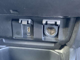 エンジンルームも綺麗に洗浄してから納車致します。普段あまり見ることが無い箇所だからこそ綺麗だと感動しますよね(*&acute;▽`*)