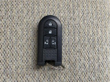 当店のお車をご覧いただきましてありがとうございます。お車についてのご質問やお見積りのご依頼、ご購入にあたってのご相談などは無料電話(0078-6002-312860)にお気軽にお問い合わせ下さい!