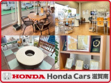 初めての方でも入りやすい店内で何でも気軽にご相談ください。みなさまとの出会いを大切に、新しいカーライフをご提案いたします。