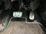 保証内容は車両によって異なりますので、お気に入りの車両が少しでも気になられましたら、お気軽に当店までお問合せくださいませ♪スタッフ一同お待ちいたしております!