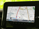 鮮明な画面で、目的地までのルートをわかりやすく表示。運転に集中できるナビゲーションシステムで、快適なドライブをサポートします。