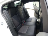 ゆとりある広々とした車内空間は、ドライブを始め買い物やレジャーなど、幅広く活躍します。一人でもみんなとでもお出かけを楽しみましょう!