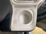 初度登録から3年未満のお車は、わずか8800円で新車保証を2年延長できる「まごころ保証プラス&alpha;」をご用意しております。※詳しくは営業スタッフまでお願いします。