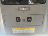 中古車は全てWeb在庫です。現車はストックヤードにて保管しており常時展示はしておりませんので、現車をご確認の場合は事前にお電話にてご連絡お願い致します。075-922-2313 定休日:毎週水曜日