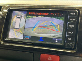 【パノラミックビューモニター】専用のカメラにより、上から見下ろしたような視点で360度クルマの周囲を確認することができます☆死角部分も確認しやすく、狭い場所での切り返しや駐車もスムーズに行えます。