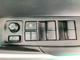 パワーウィンドウ付き☆運転席で全部の窓を開閉することが可能!!快適にドライブをお楽しみいただけます☆