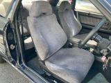 年式の古い特殊なお車になりますので現車確認可能なお客様に限らせていただきます