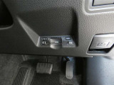 ETC車載器付きです。高速道路の料金所もスムーズに通過できます。※セットアップ費用は別途必要です。