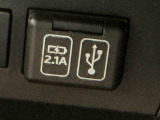 新車メーカー保証に準じた保証を1年間無償で受けられる「まごころ保証」、さらに保証を延長できる「まごころ保証プラス」「まごころ保証プラス&alpha;」をご用意しております。