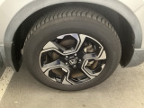 かっこいい【アルミホイール】を履いていますので、足元を引きしまっていますね。