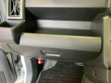 熊本ダイハツでは、認定U-CARをはじめ、お手頃価格のお車や、オトクなナビ付き車、オプション充実の高年式車をはじめ、ダイハツ車以外のお車も多数ラインナップしております。