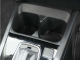 ◆ドリンクホルダー◆手の届きやすい場所にドリンクホルダーがあり、とても便利です。