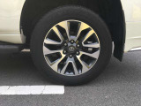 お車御覧いただきありがとうございます。トヨタのランドクルーザープラド入庫致しました!