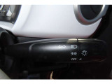 運転席から操作できる各種スイッチもお問い合わせいただければ機能の説明ができますのでお気軽にお問い合わせ下さいね。
