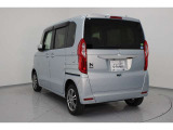 Honda SENSINGは衝突を予測してブレーキをかけたり、前のクルマとちょうどいい距離でついていったりできる多彩な安心・快適機能を搭載した先進の安全運転支援システムです。