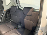 より多くの一般の方へ車を届けれればと思っておりますので同業者様への販売は極力控えさせて頂いております。ご了承下さい。