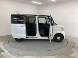 当店での販売車両は、車検整備はもちろん、車検残ありの車両でも点検整備をしっかり終わらせてからお客様へ引き渡し致しますので、安心してご購入いただけます♪