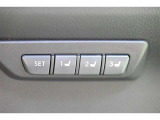 シートボジションメモリーが搭載されており、運転者によってシートやミラーの角度等を登録する事ができます。