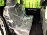 高品質なオリジナルフロアマットもオプションにてご用意しております。お好きなデザインやカラーをお車に合わせて選んでいただくことができます♪