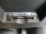 すっきりとインストールされた純正ビルトインETCはすっきり収まって使いやすさバッチリです!