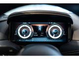 DB12より新しいメーターディスプレイを搭載しております。