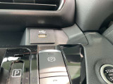 運転席にもUSBソケットつき(^^)/