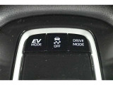 EVドライブモードで、エンジン音や排気ガスを気にすることなく走れます。早朝・深夜や屋内の駐車場などで重宝しますよ♪