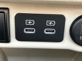 USBソケット装備☆