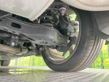 お車を安心してお乗りいただく為には、足回りの定期点検が欠かせません。サービスサポート(有償保証)では無料点検もご提供しており、安心のカーライフをお過ごしいただけるサポート体制が整っています。