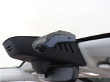 【ボルボ・ドライブレコーダー・360 駐車監視機能付】フロントカメラは水平360&deg;/垂直240&deg;を録画可能。前方/後方において映像を鮮明に録画します。大型バッテリーにより駐車監視用長時間録画にも対応。