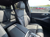 国道246号線沿い、南町田グランベリーパーク駅すぐ。BMW Premium Selection 東名横浜/〒194-0004 東京都町田市鶴間5-18-1