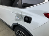 ホンダセンシング装着車となっております。衝突軽減ブレーキ、誤発進抑制機能、歩行者事故低減ステアリング、路外逸脱抑制機能、アダプティブクルーズコントロール、車線維持支援システム他、安全運転を幅広く支援。