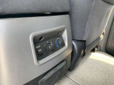 ☆クルマ買ったらエンジンオイル無料のテクノオートリアルです。納車時より走行距離4000キロ又は6ヶ月に一回のペースでご来店していただければ、エンジンオイル交換が無料です!工賃・オイル代金が0円!