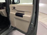 開口部が広いため、荷物を抱えた状態での乗り入れも楽に行えます。