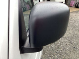 車輌買取も行なっております。商用車から普通車どのようなお車でも買い取ります!査定無料ですのでお気軽にお申し付けくださいませ♪