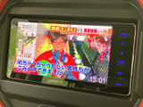 停車時に、お好きな番組や映画を視聴できます。移動時間も、ご家族みんなで楽しめる空間を実現します。