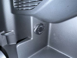 シガーソケット用の充電器が使用可能です!