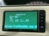 停車時に、映像やテレビを視聴できるエンターテイメント機能。休憩時間や待ち時間を有効活用できます。