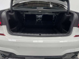 BMWを熟知したメカニックによる100項目の点検・整備を行います。不具合箇所、交換時期に達している部品に関しましては、全て当社負担で交換してからのご納車となります。