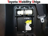 もしもの時に便利なタイヤパンク修理キット装着車です。