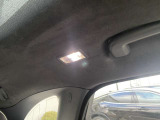 LEDライトを使用しているので車内が明るいです。