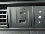 USBチャージャー