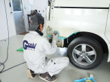 細かいキズから大きなキズ、果ては修復車両まで鈑金はお任せください!お客様のご要望に応じて鈑金することもできますので、まずはお気軽にご相談ください!