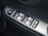 パワーウインドウを装備しております!後席ウインドゥの閉め忘れも運転席で解決できます♪