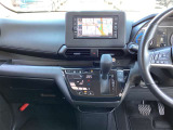 ご納車時には再度洗車・室内清掃を行い展示中についてしまった汚れも落として気持ち良くお乗りいただける状態にして納めさせていただきます!